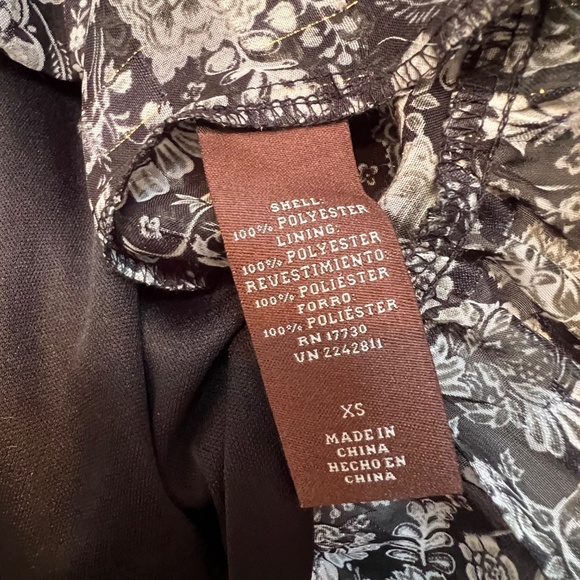 🔥2/$10 |•KNOX ROSE•| Floral Peasant Style Top Size XS - Picture 11 of 12